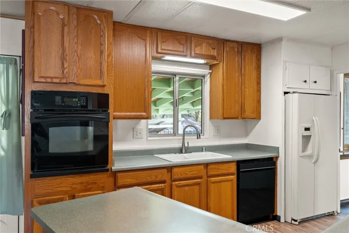 5671 Coach, Oroville, California 95966