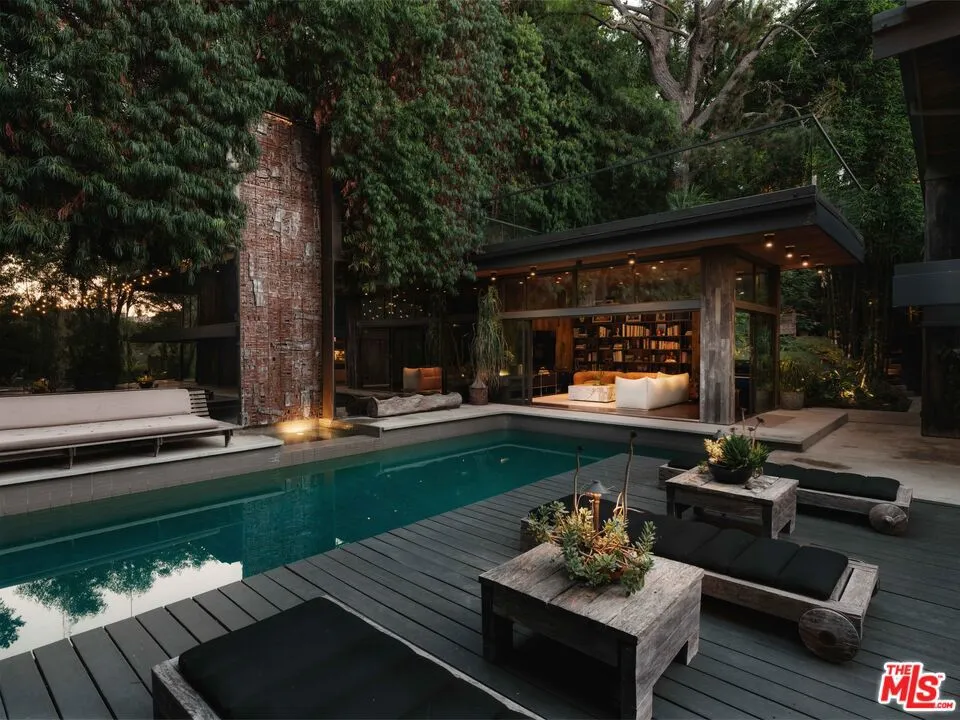 2563 Nichols Canyon Road, Los Angeles, California 90046 home-pic-29