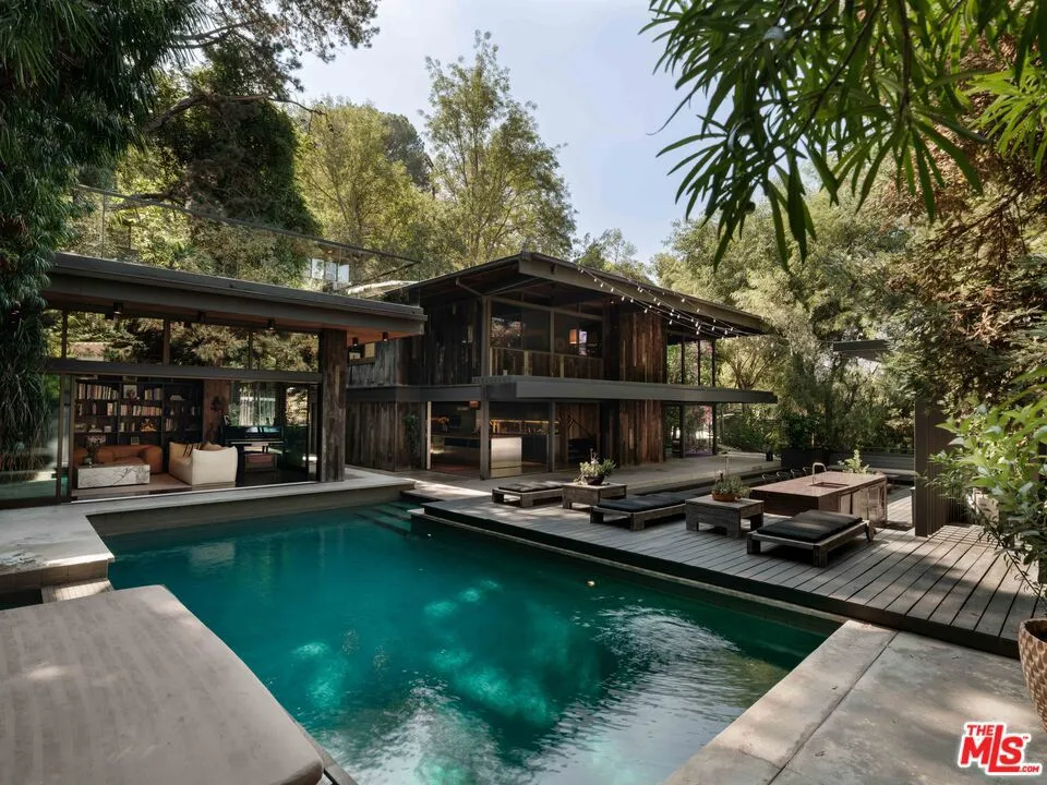 2563 Nichols Canyon Road, Los Angeles, California 90046 home-pic-9