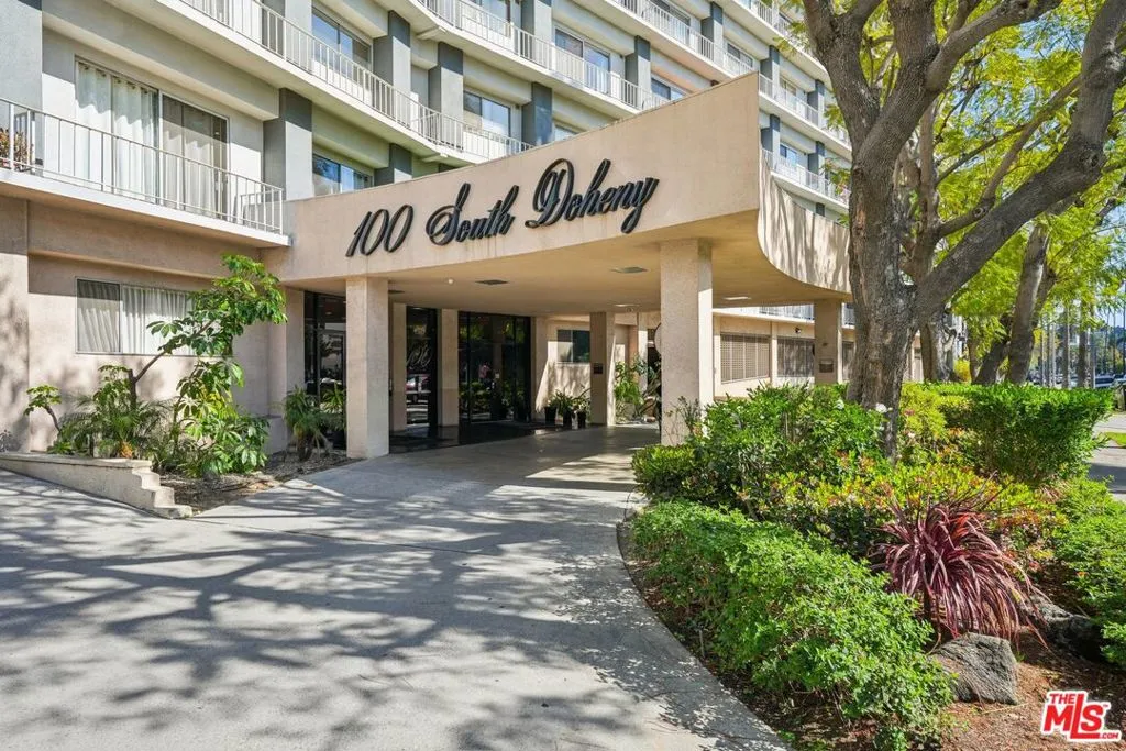 100 S Doheny Drive 501, Los Angeles, California 90048 home-pic-28
