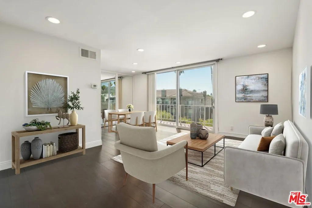 100 S Doheny Drive 501, Los Angeles, California 90048 home-pic-3