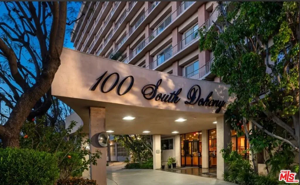 100 S Doheny Drive 501, Los Angeles, California 90048 home-pic-0