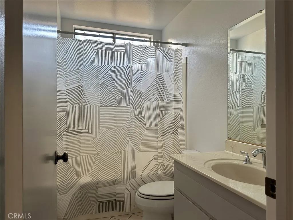24171 La Pala Lane, Mission Viejo, California 92691 home-pic-24