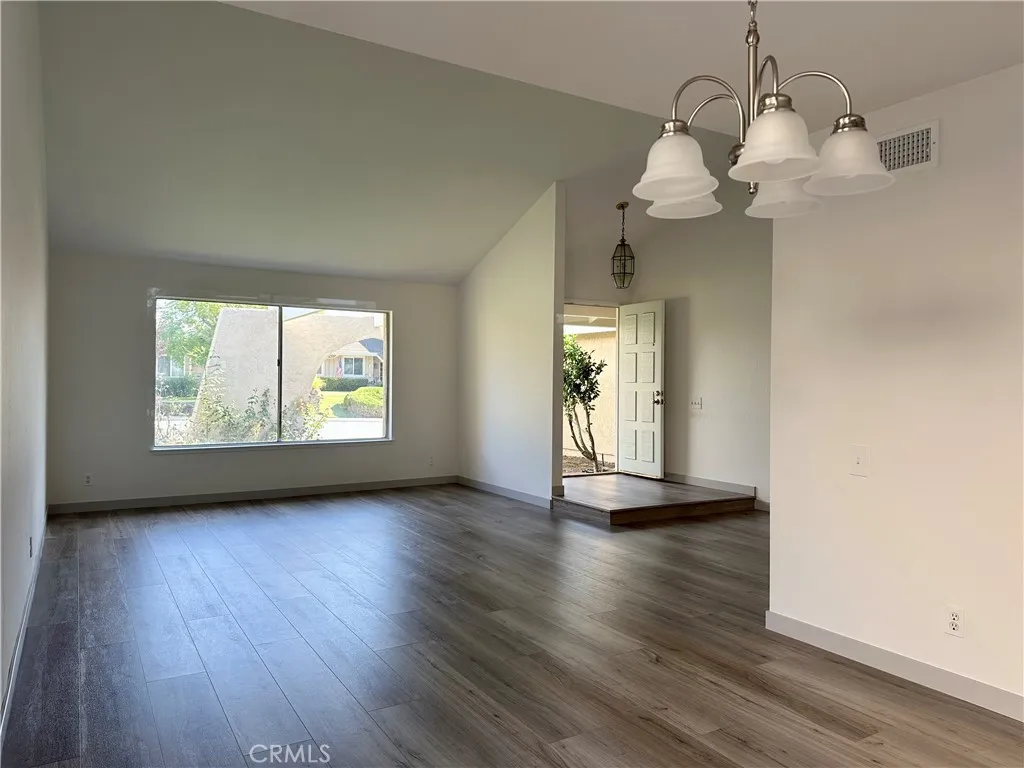 24171 La Pala Lane, Mission Viejo, California 92691 home-pic-4