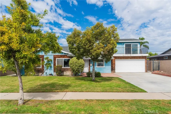 1921 W Clearbrook, Anaheim, California 92804