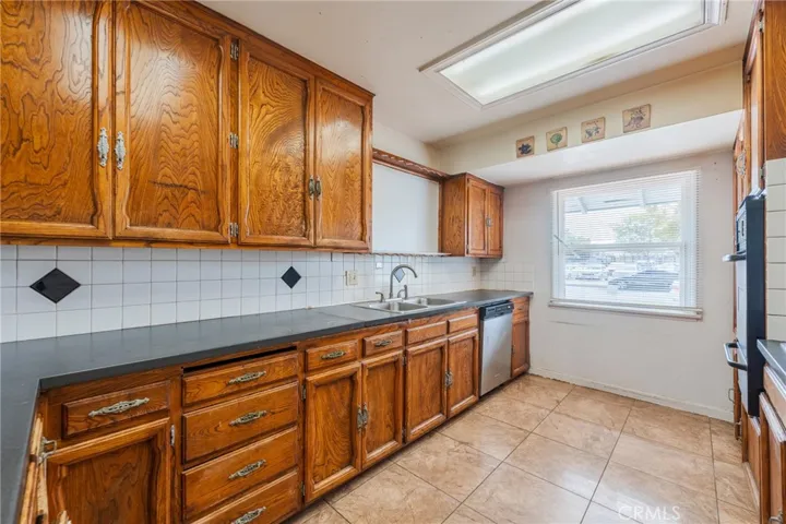 1921 W Clearbrook, Anaheim, California 92804