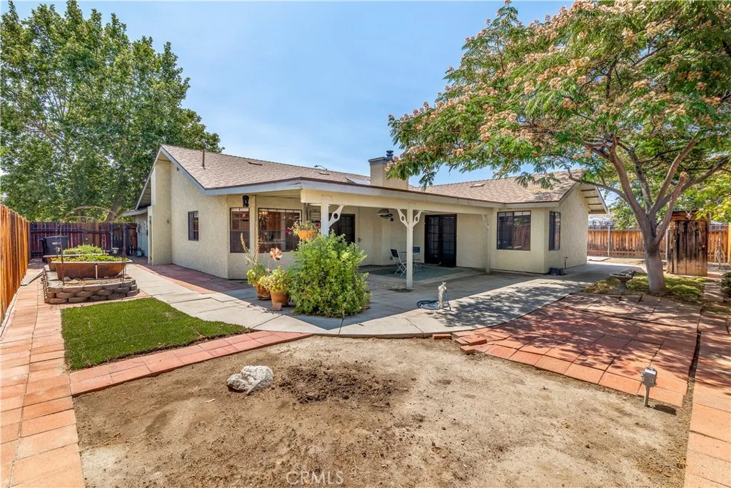 25187 Lincoln Avenue, Hemet, California 92544 home-pic-31