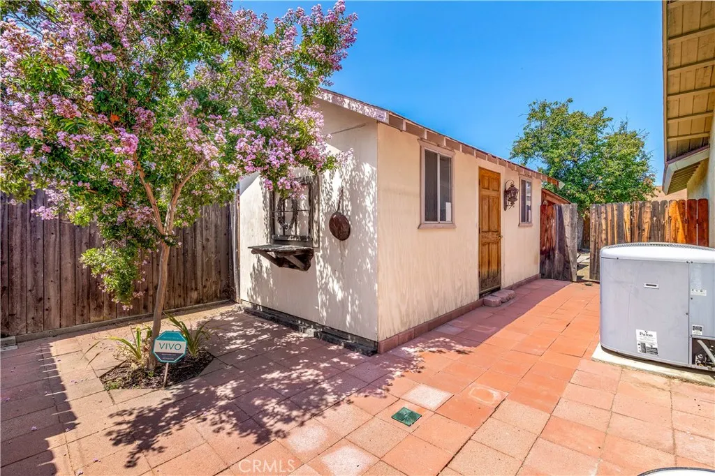 25187 Lincoln Avenue, Hemet, California 92544 home-pic-35