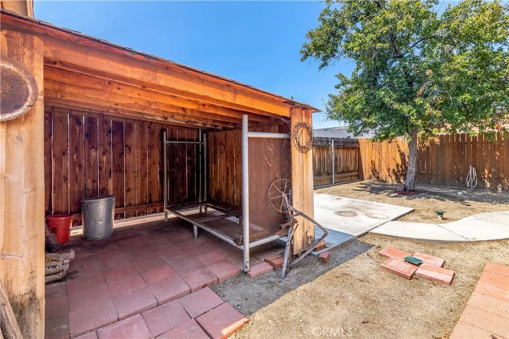 25187 Lincoln Avenue, Hemet, California 92544 home-pic-34