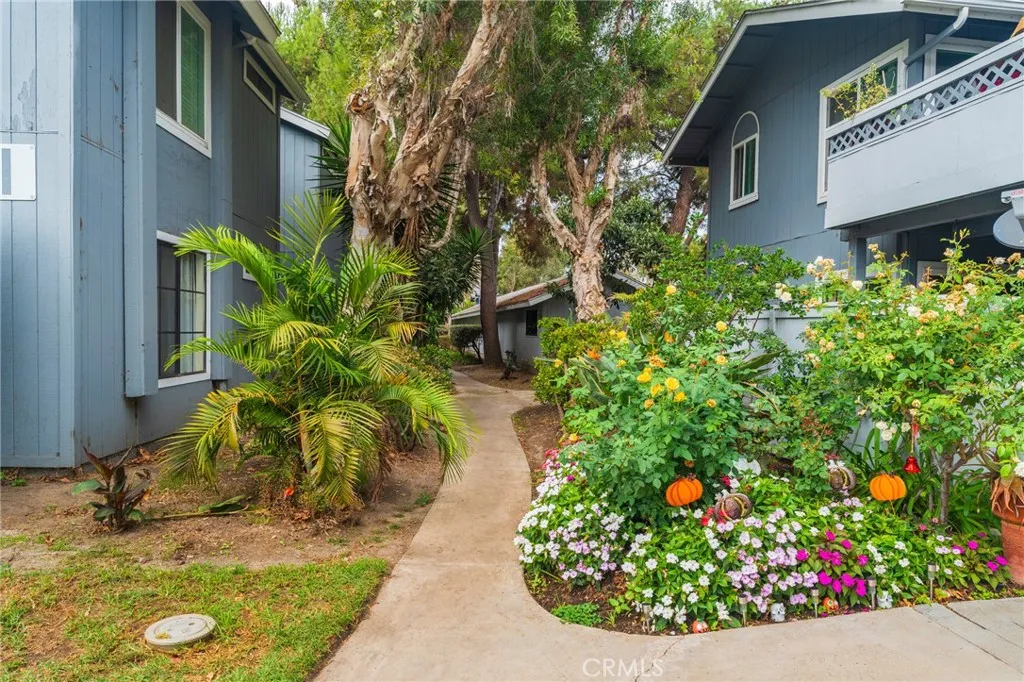 32221 Alipaz 132, San Juan Capistrano, California 92675 home-pic-0