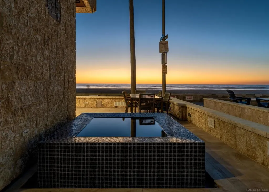 3921 Ocean Front Walk, San Diego, California 92109 home-pic-14