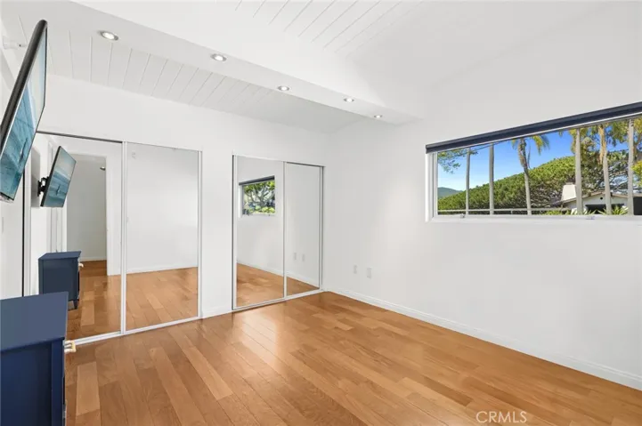 2085 Temple Hills Drive, Laguna Beach, California 92651
