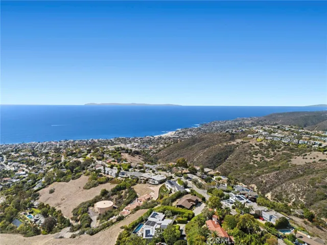 2085 Temple Hills Drive, Laguna Beach, California 92651