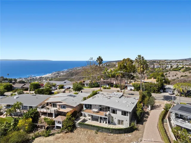 2085 Temple Hills Drive, Laguna Beach, California 92651