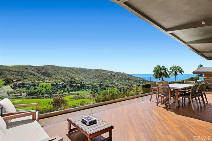 2085 Temple Hills Drive, Laguna Beach, California 92651
