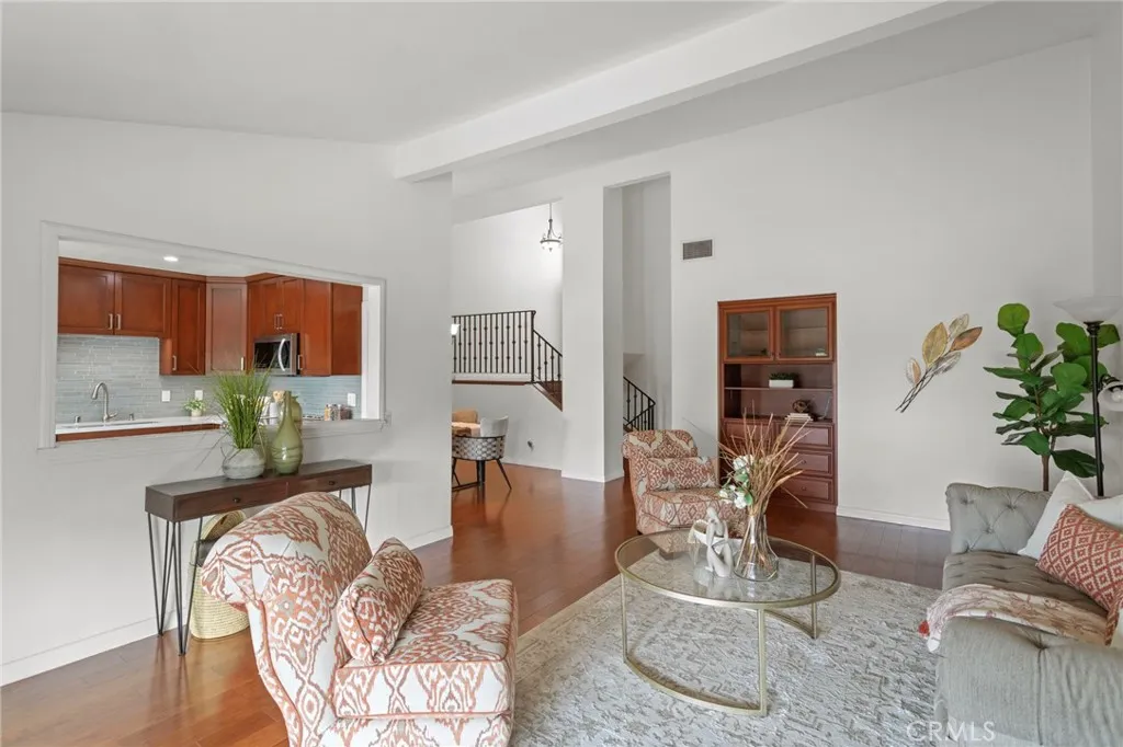 2246 Vista Del Sol, Fullerton, California 92831 home-pic-4