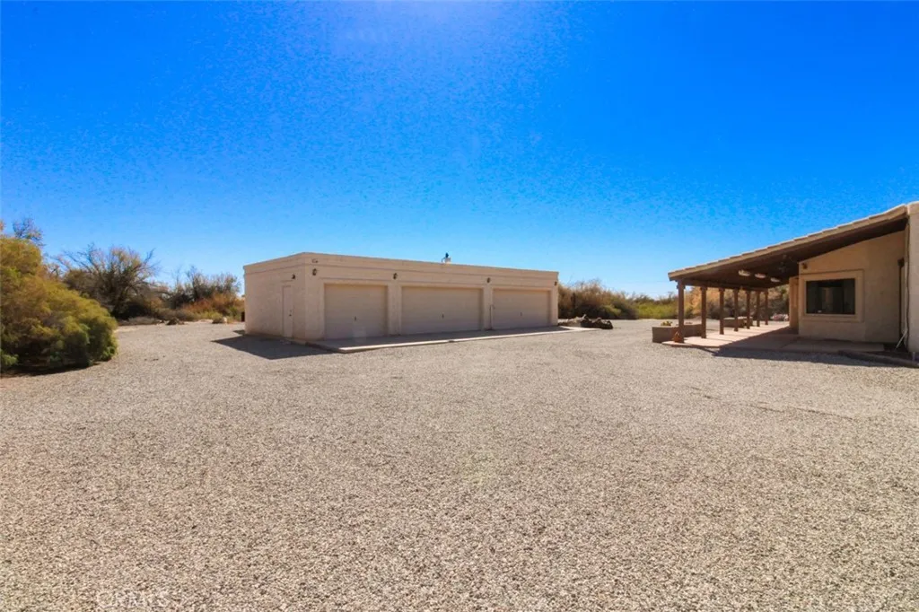 6509 Salulu, Big River, California 92242 home-pic-35