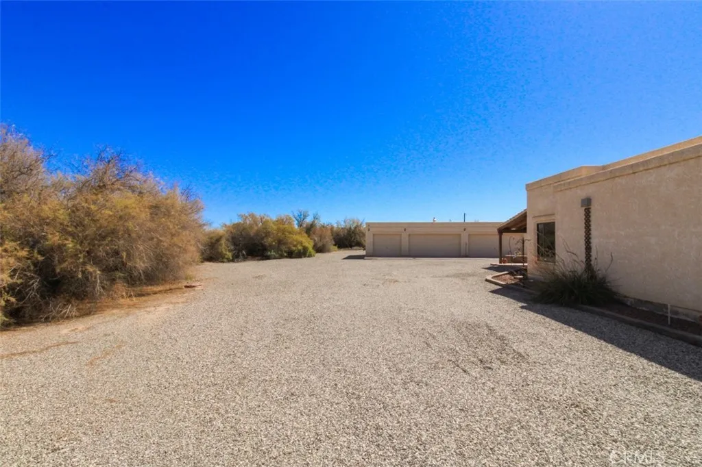 6509 Salulu, Big River, California 92242 home-pic-44