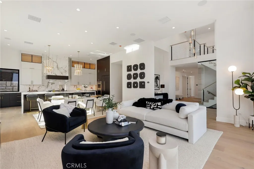 19031 Fowler Avenue, North Tustin, California 92705 home-pic-2