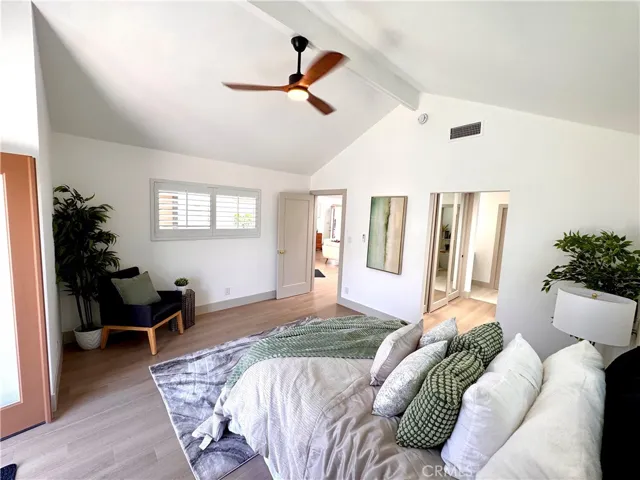5423 E Walkerton, Long Beach, California 90808