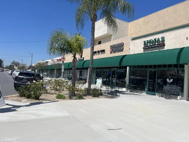 Norse Way restaurants and shopping