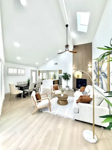 Dreamy HIGH ceilings with skylights