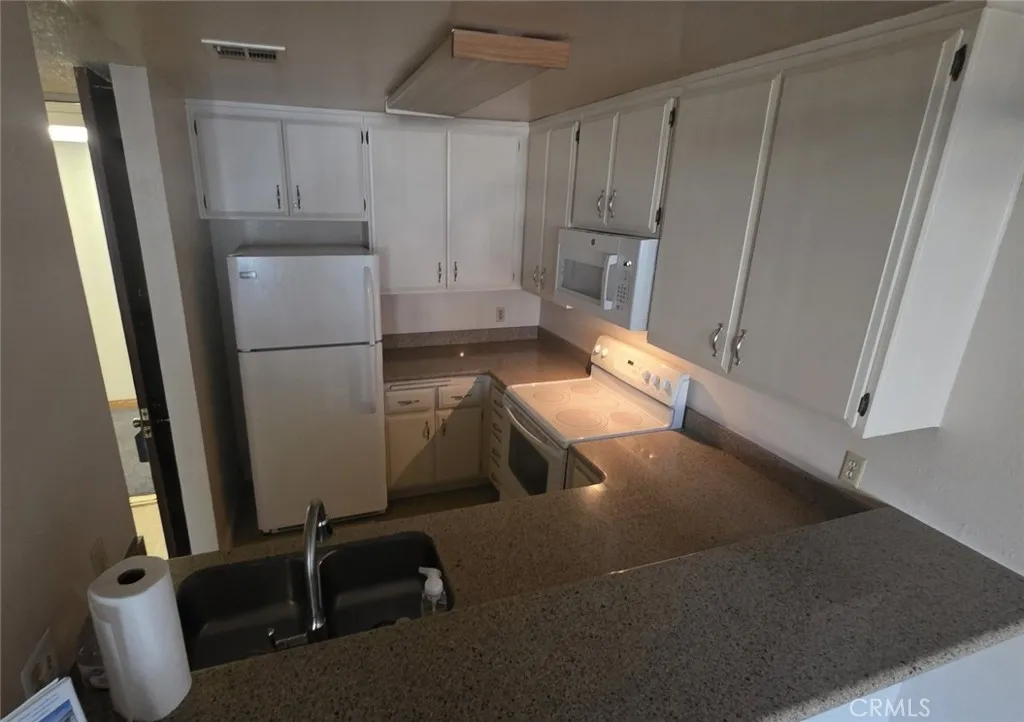 1140 E Ocean E 109, Long Beach, California 90802 home-pic-9