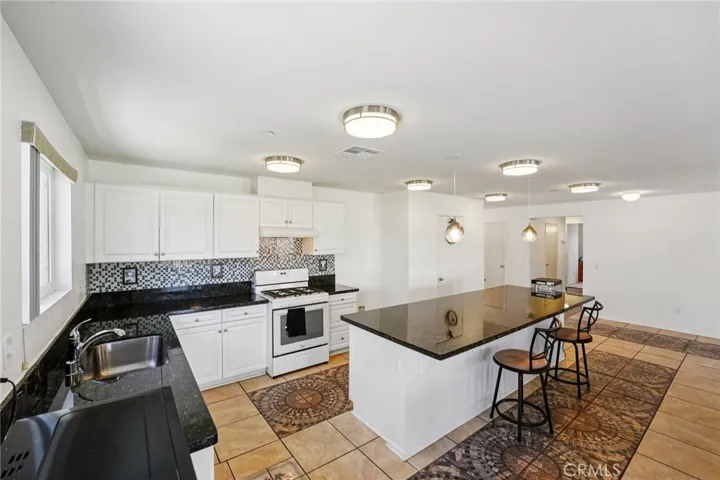 14368 Pioneer Way, Victorville, California 92394