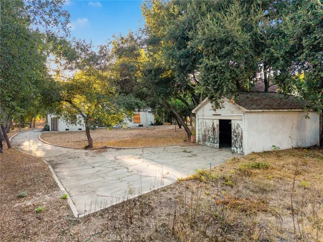 2378 Morslay Road, Altadena, California 91001