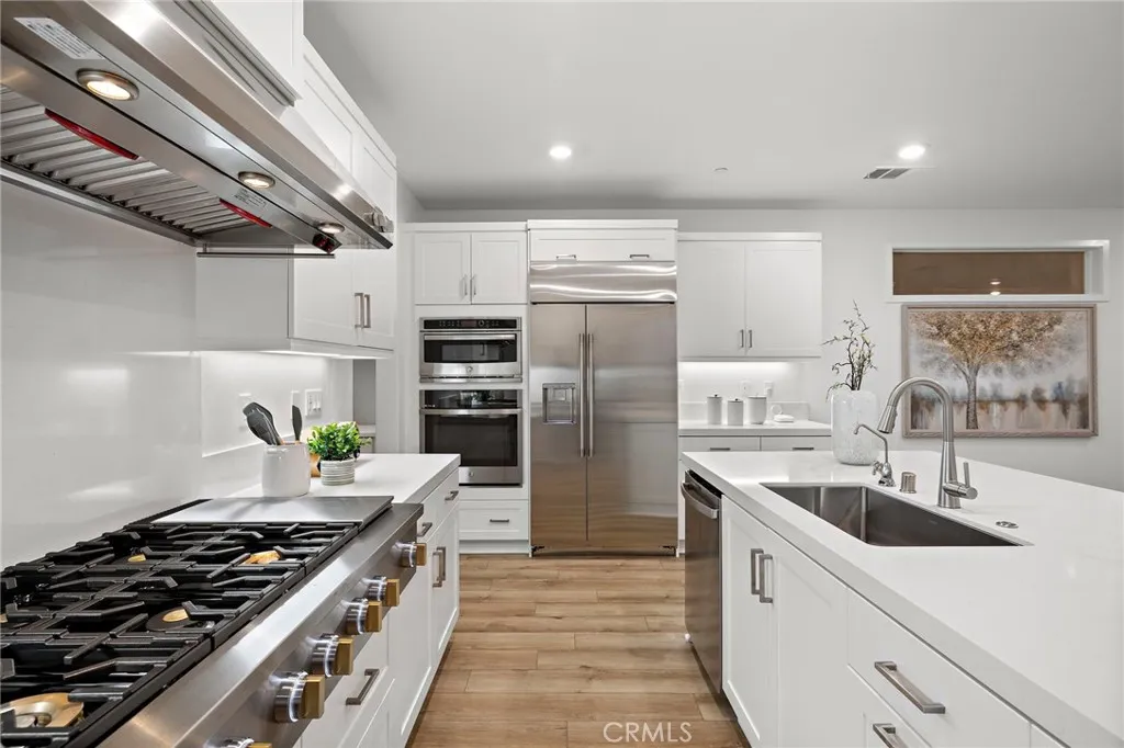 116 Zawn, Irvine, California 92618 home-pic-14