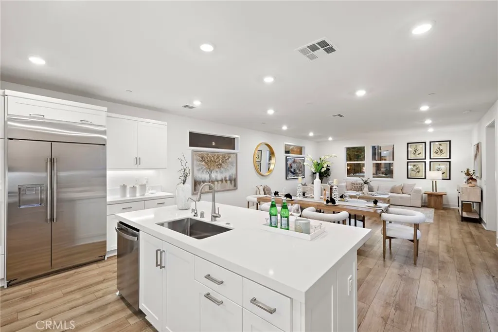 116 Zawn, Irvine, California 92618 home-pic-13