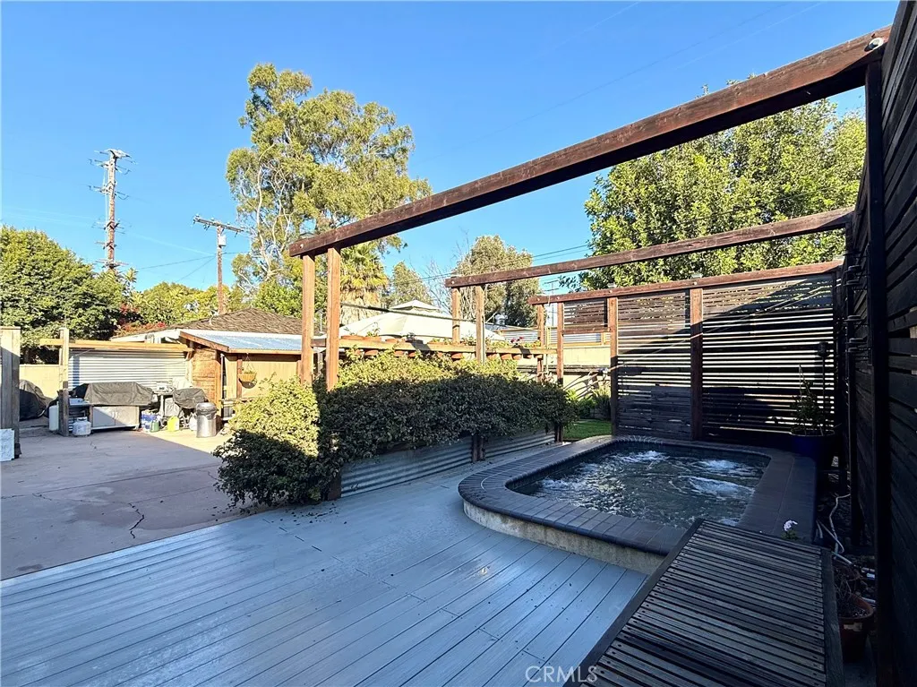 6431 E El Roble, Long Beach, California 90815 home-pic-35