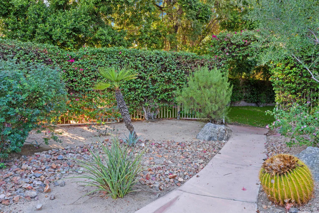 1865 N Via Miraleste 1822, Palm Springs, California 92262 home-pic-30