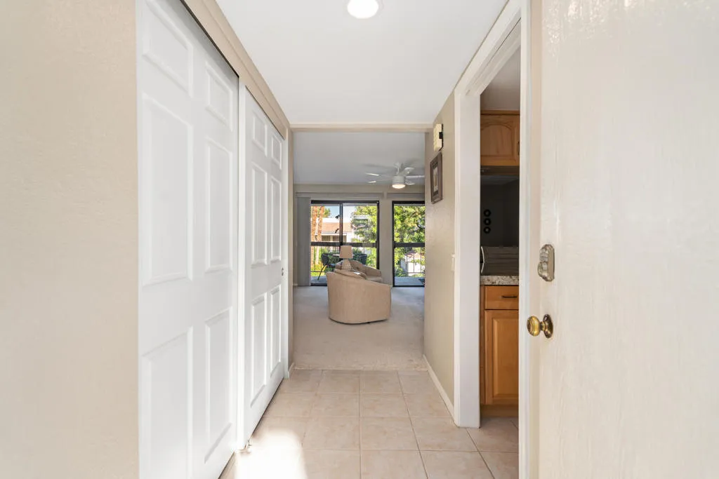 1865 N Via Miraleste 1822, Palm Springs, California 92262 home-pic-2