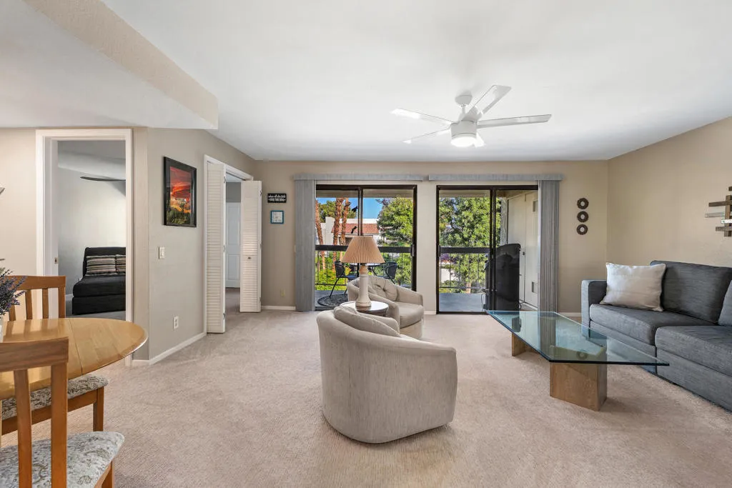 1865 N Via Miraleste 1822, Palm Springs, California 92262 home-pic-3