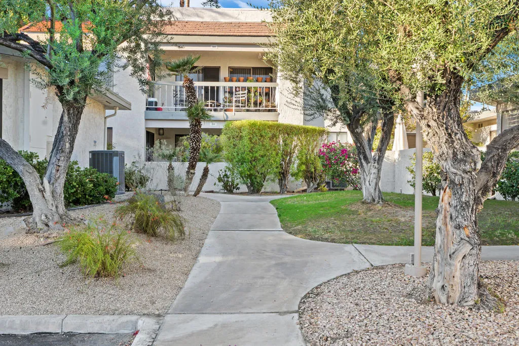 1865 N Via Miraleste 1822, Palm Springs, California 92262 home-pic-31