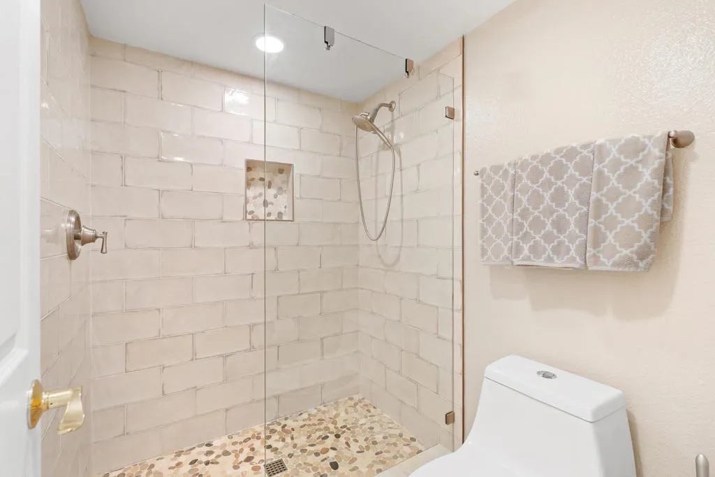 1865 N Via Miraleste 1822, Palm Springs, California 92262 home-pic-20