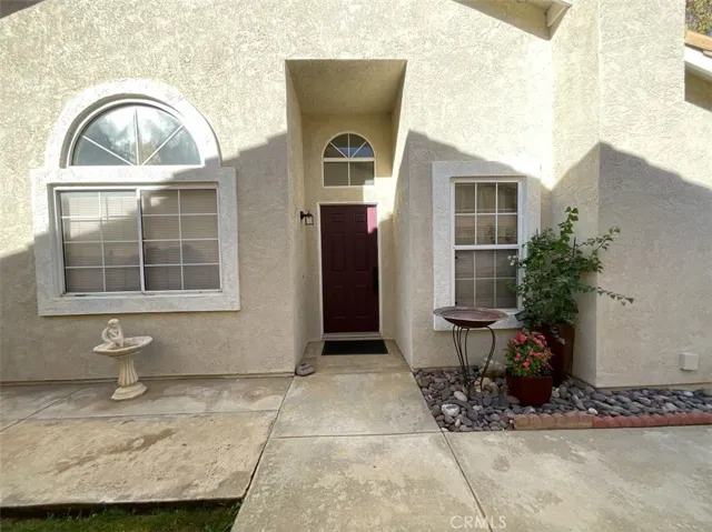 6376 W Oak Tree Avenue, Banning, California 92220