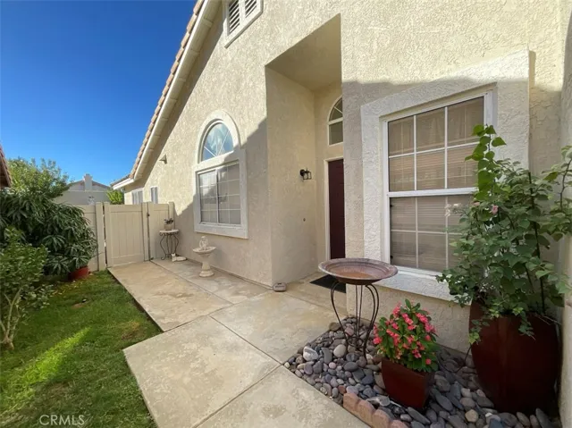 6376 W Oak Tree Avenue, Banning, California 92220