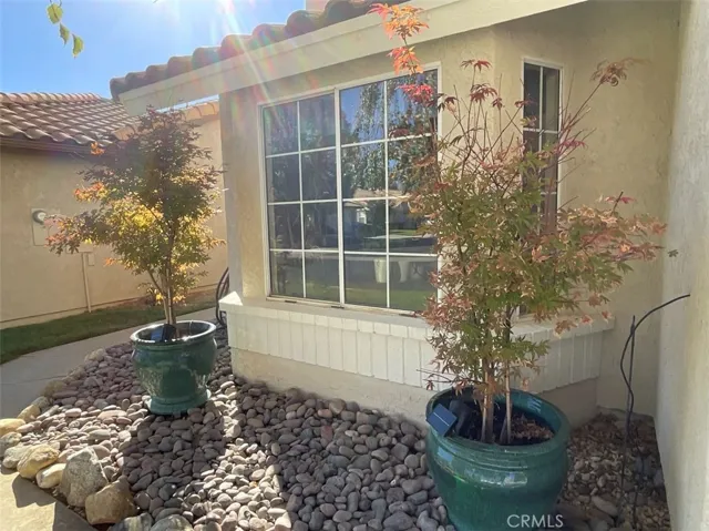 6376 W Oak Tree Avenue, Banning, California 92220