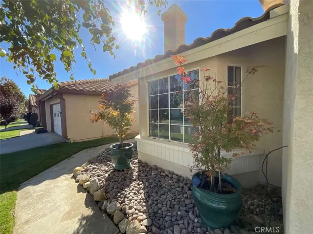 6376 W Oak Tree Avenue, Banning, California 92220