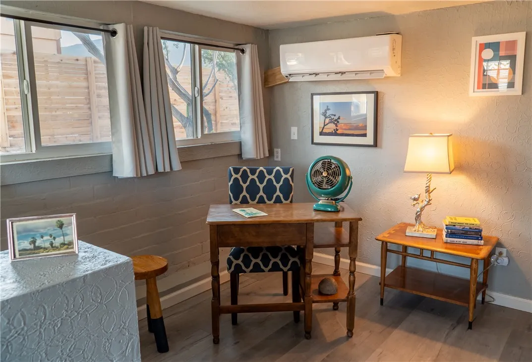 74707 Sunset, 29 Palms, California 92277 home-pic-24