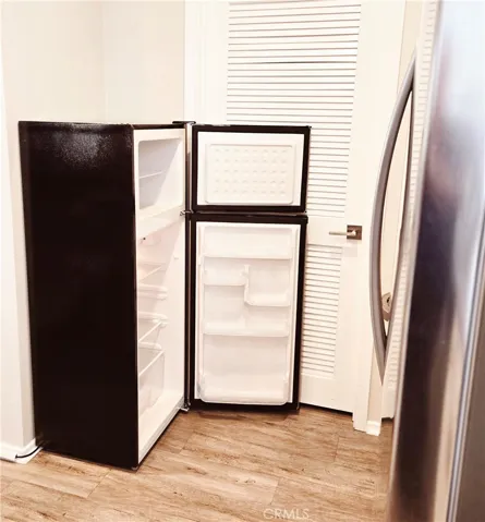 Dedicated guest refrigerator included
