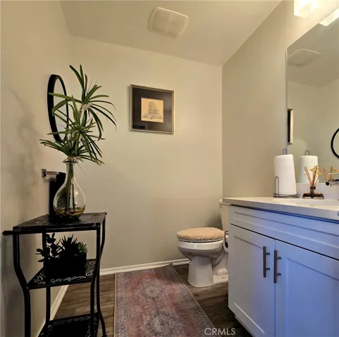 Main Entrance Half Bathroom