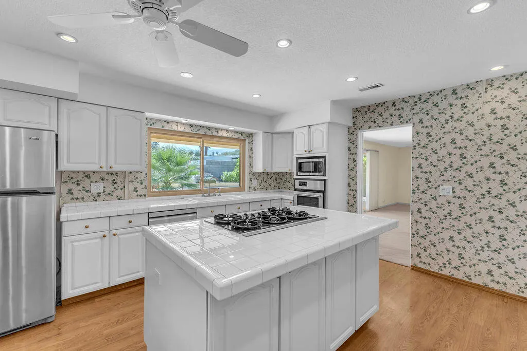 74075 Setting Sun Trail, Palm Desert, California 92260 home-pic-16