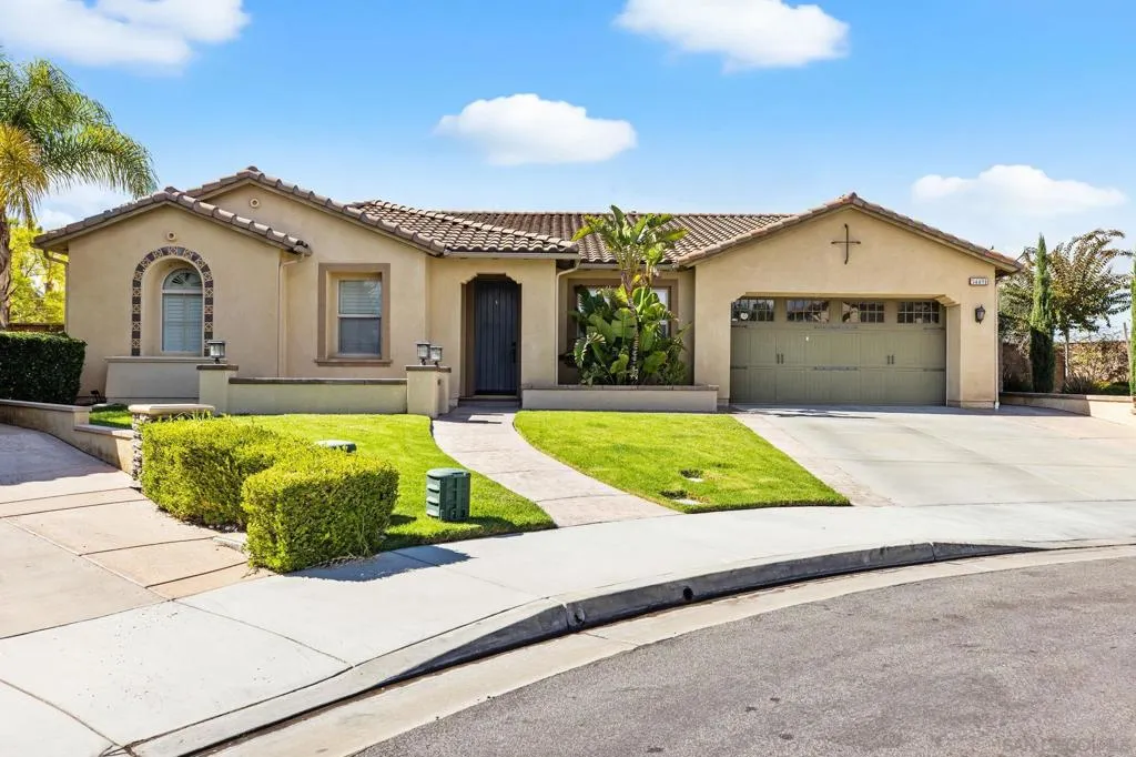 34491 Piocho Ct, Temecula, California 92592 home-pic-0
