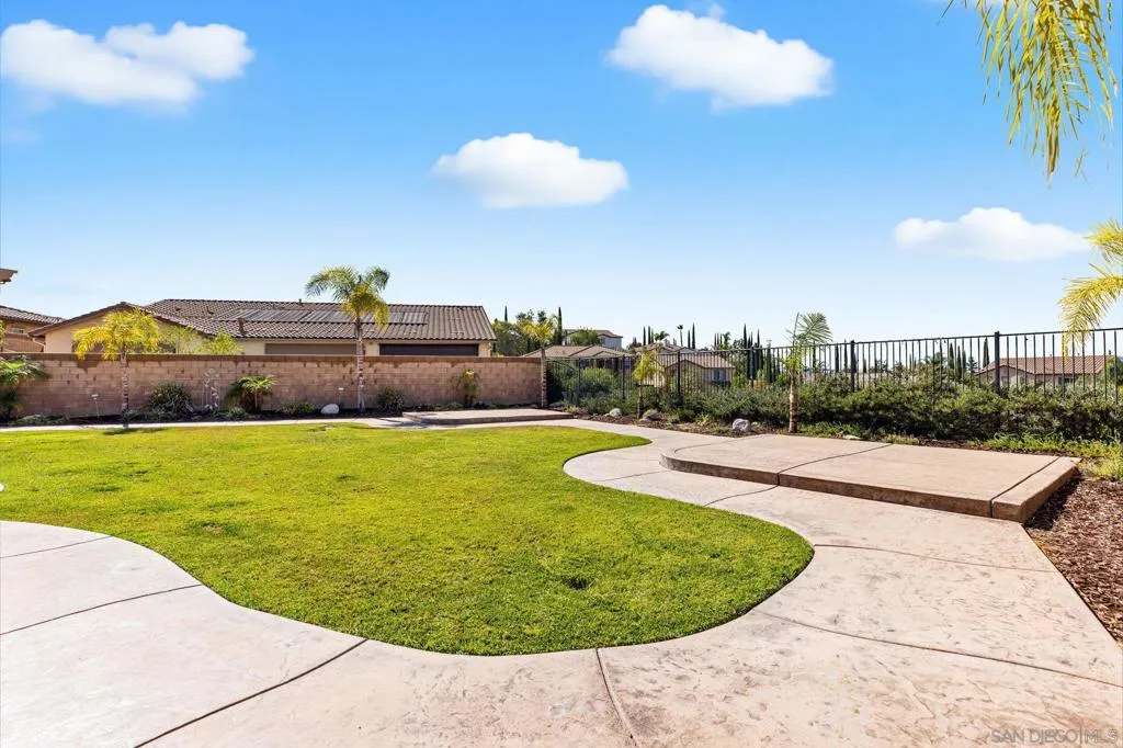 34491 Piocho Ct, Temecula, California 92592 home-pic-45