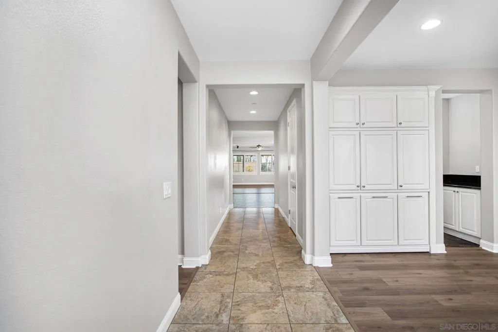 34491 Piocho Ct, Temecula, California 92592 home-pic-7