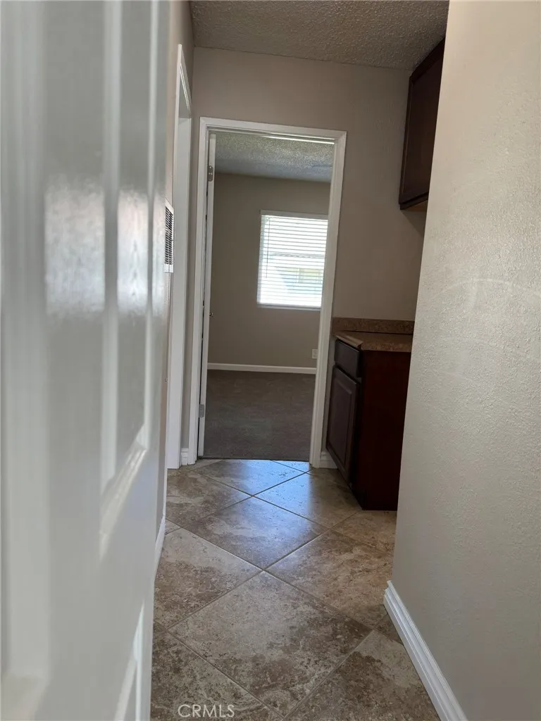150 E Lakeshore Drive 14, Lake Elsinore, California 92530 home-pic-13