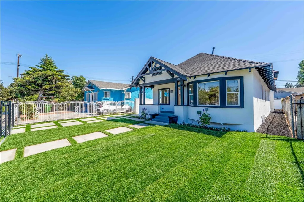 1630 W 54th Street, Los Angeles, California 90062 home-pic-3